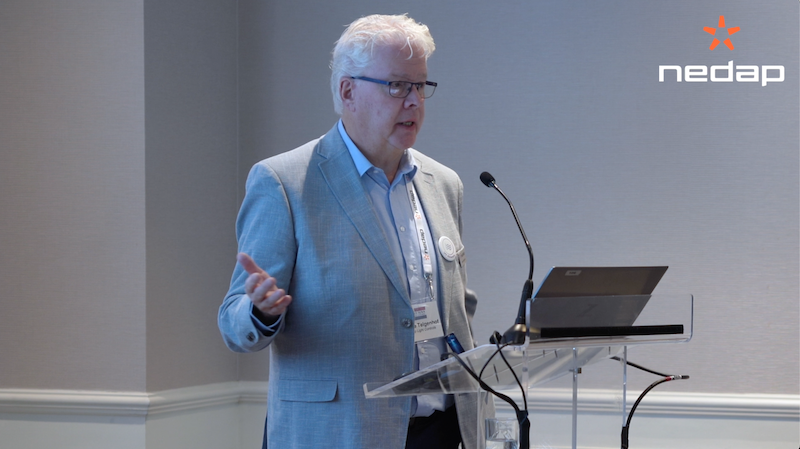 Tonnie Telgenhof Oude Koehorst presenting at IUVA Lisbon 2025